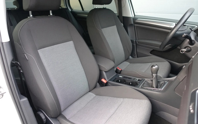 Volkswagen Golf cena 33900 przebieg: 271000, rok produkcji 2013 z Czarne małe 211